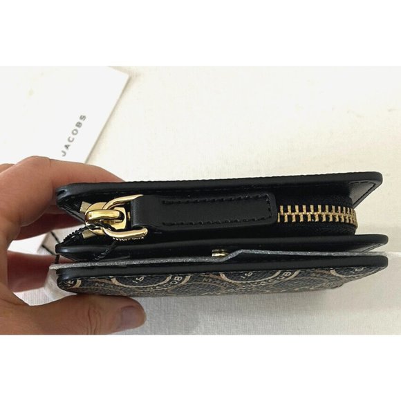 New Marc Jacobs Logo Compact Wallet Black Multi - Picture 4 of 5